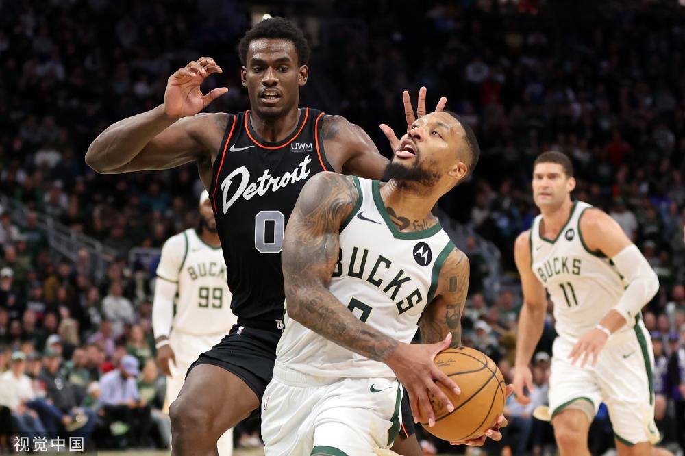 全能中场的 全能中场的